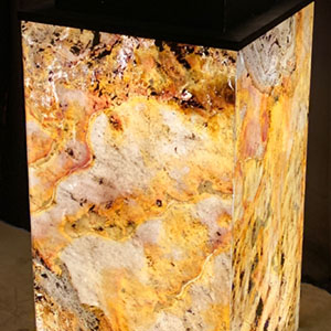 translucent-stone-veneer-stand Translucent